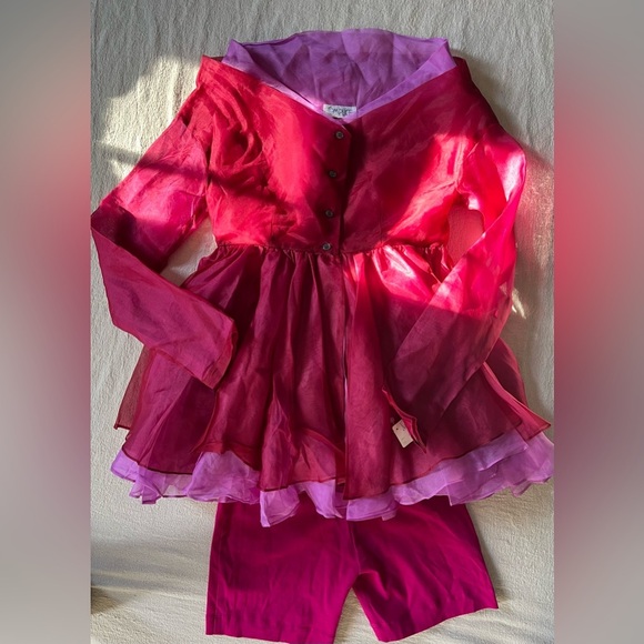 Complice by Dolce & Gabbana 1990s Silk Babydoll Top & High-Waisted Shorts Set​ - Picture 2 of 14